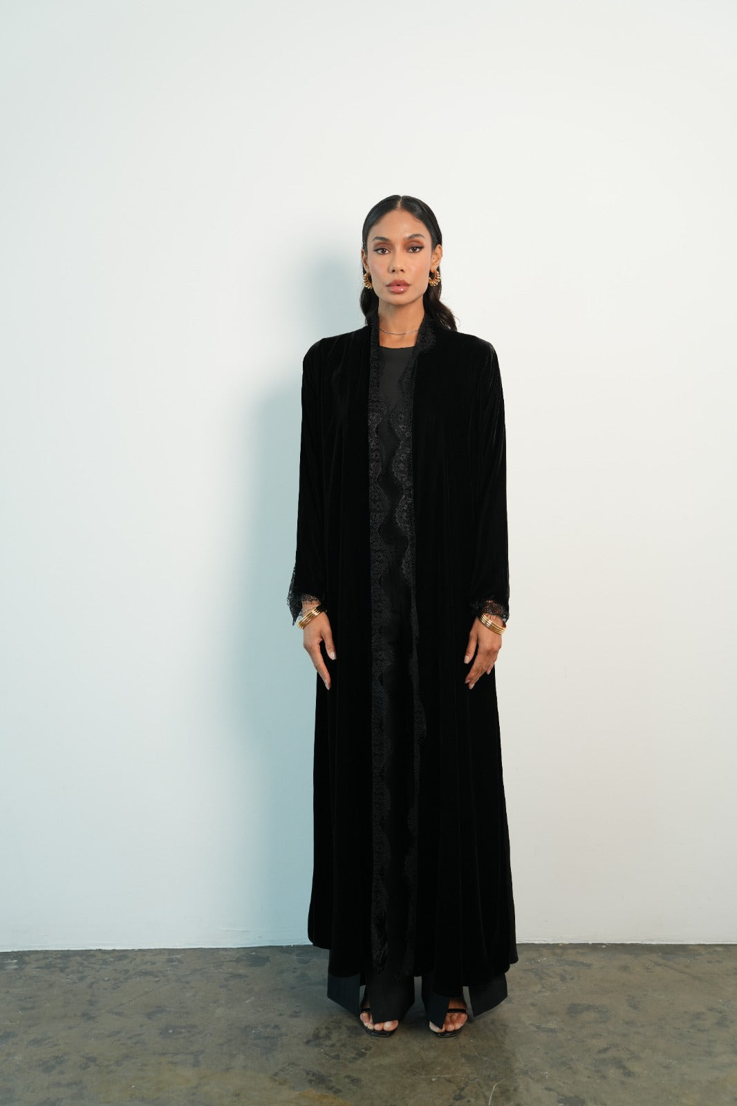 19 - black velvet & dentail