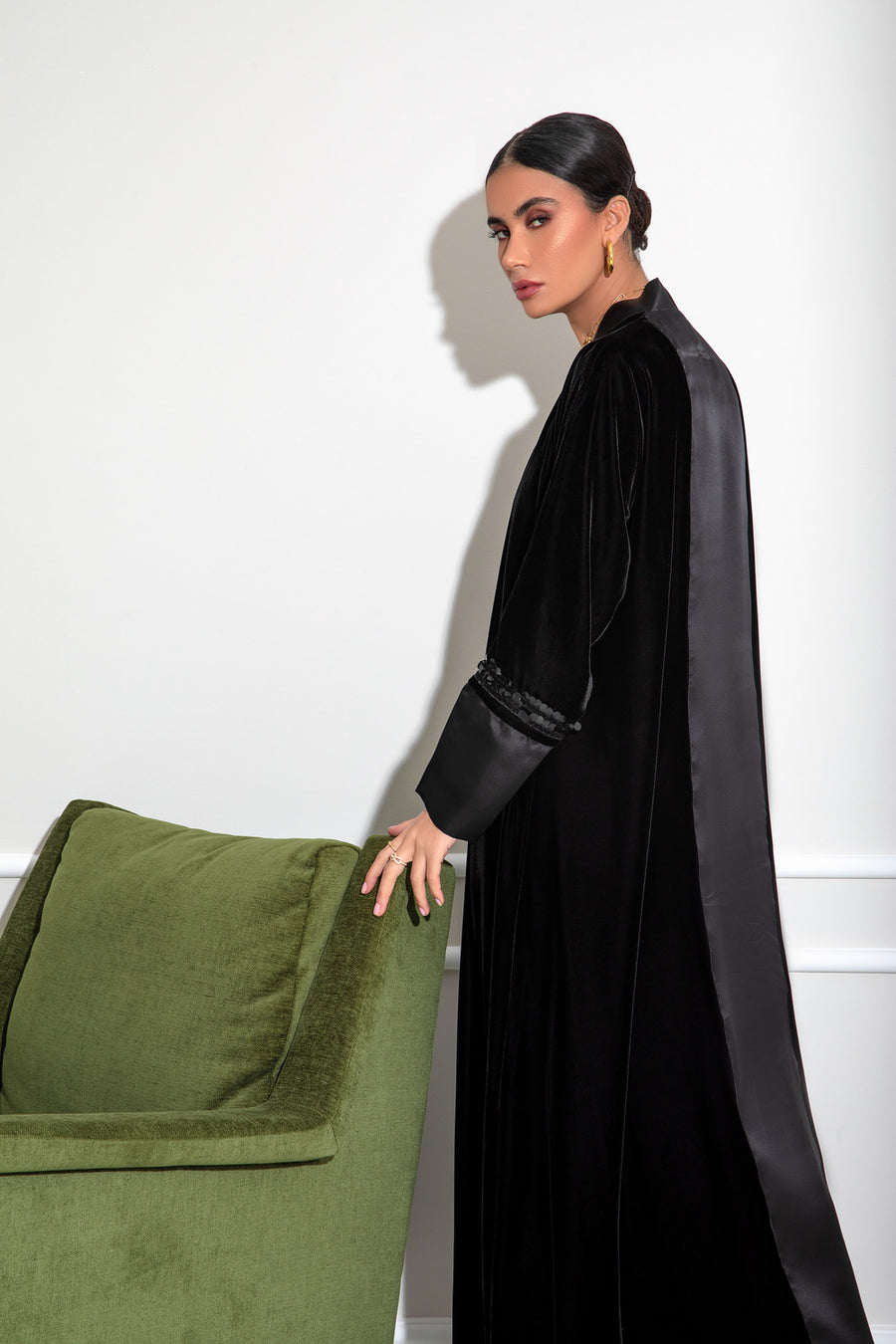 Black Velvet - Sleeves & Back Detailed